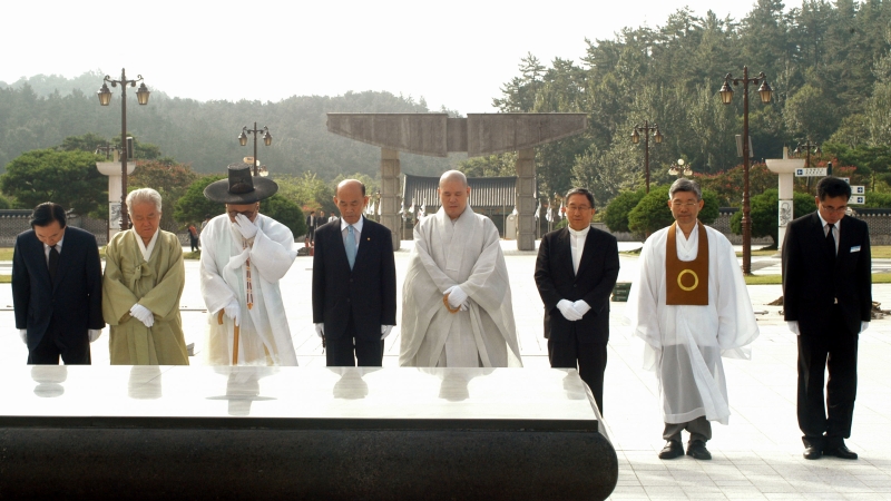 2011.08.27_KCRP 5.18 참배 (1)
